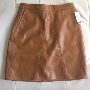 NWT, Tan, Faux leather skirt size XS